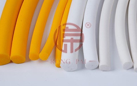 硅膠密封條在高溫的情況還能保持密封嗎？-常州嶸牌橡塑制品有限公司